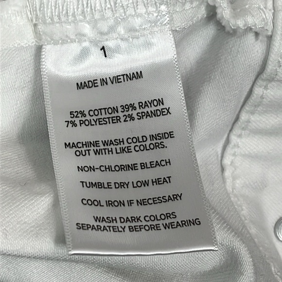 NWT Slink Jeans Denim Trucker Jacket Size 1 White Denim Jacket - Picture 7 of 7